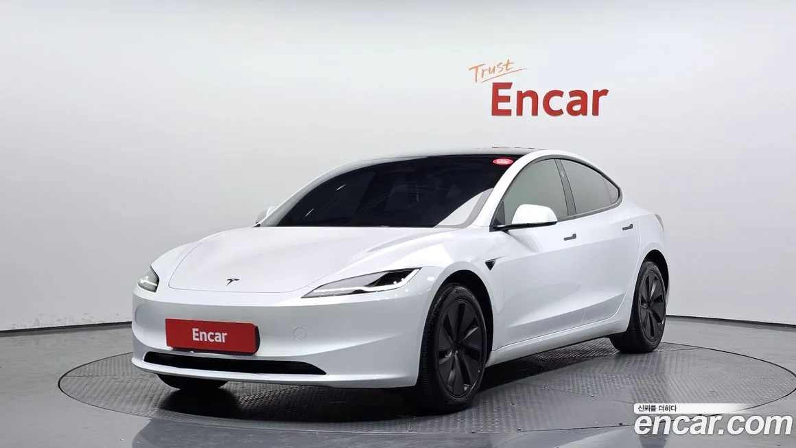 Tesla Model 3 2024 из KR, фото 1