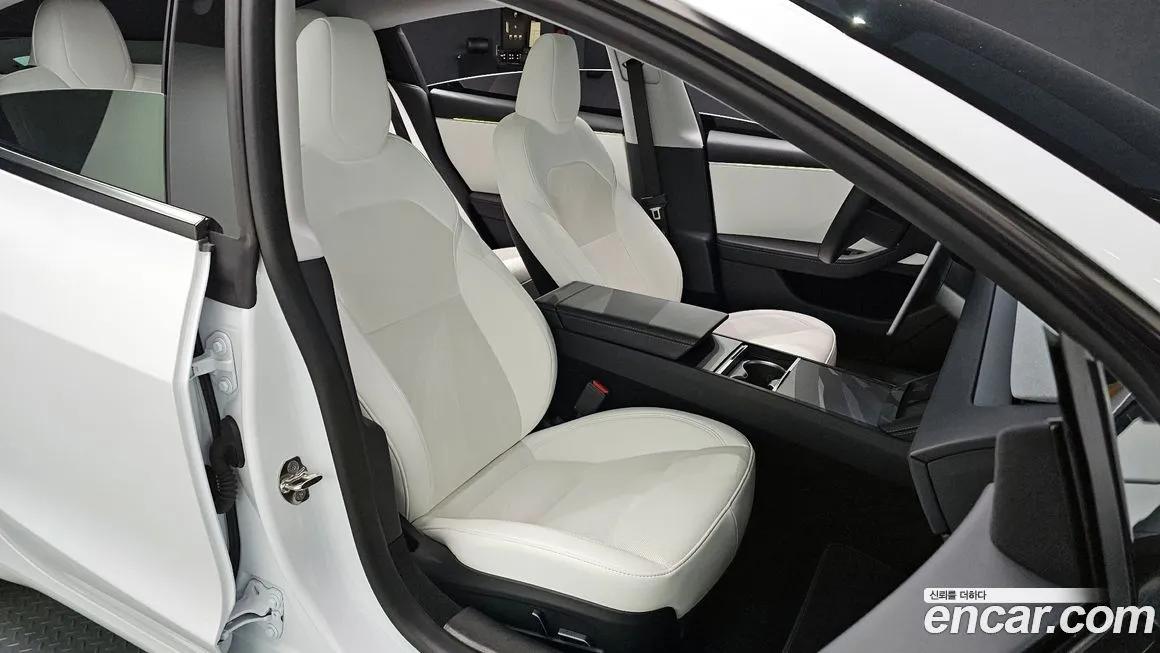 Tesla Model 3 2024 из KR, фото 10