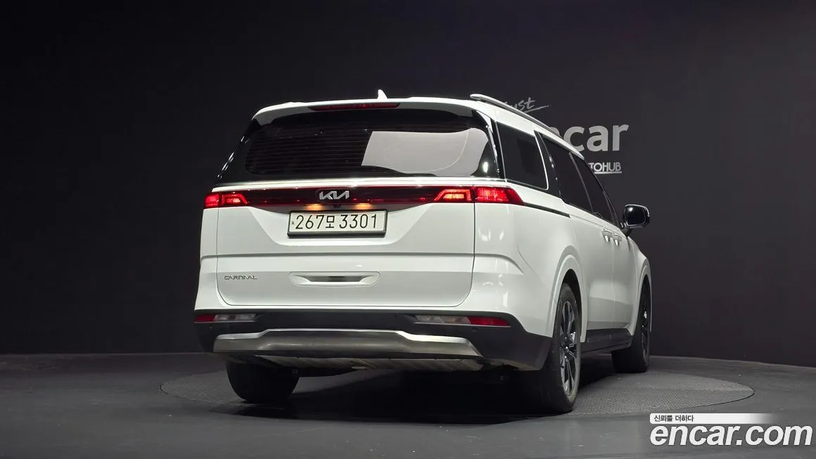 Kia Carnival — фото 4