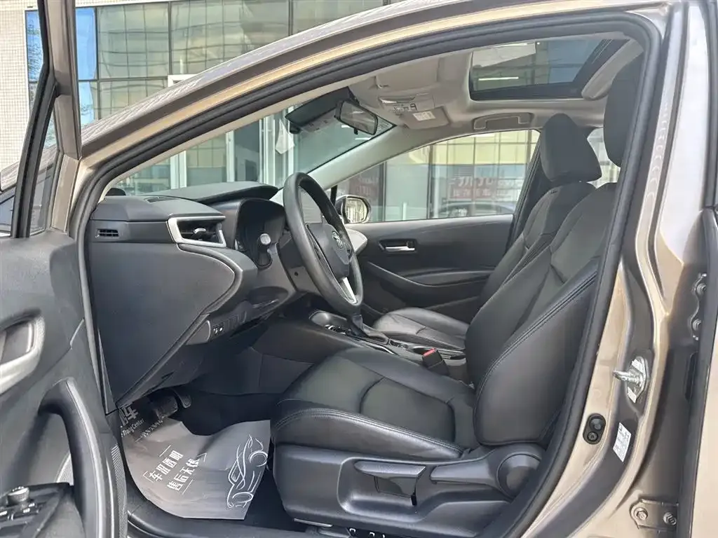 Toyota Corolla 2022 из CN, фото 8