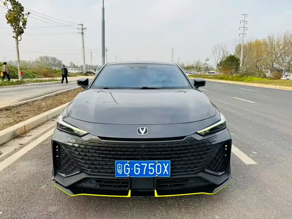 Changan UNI-V 2022 из CN, фото 2
