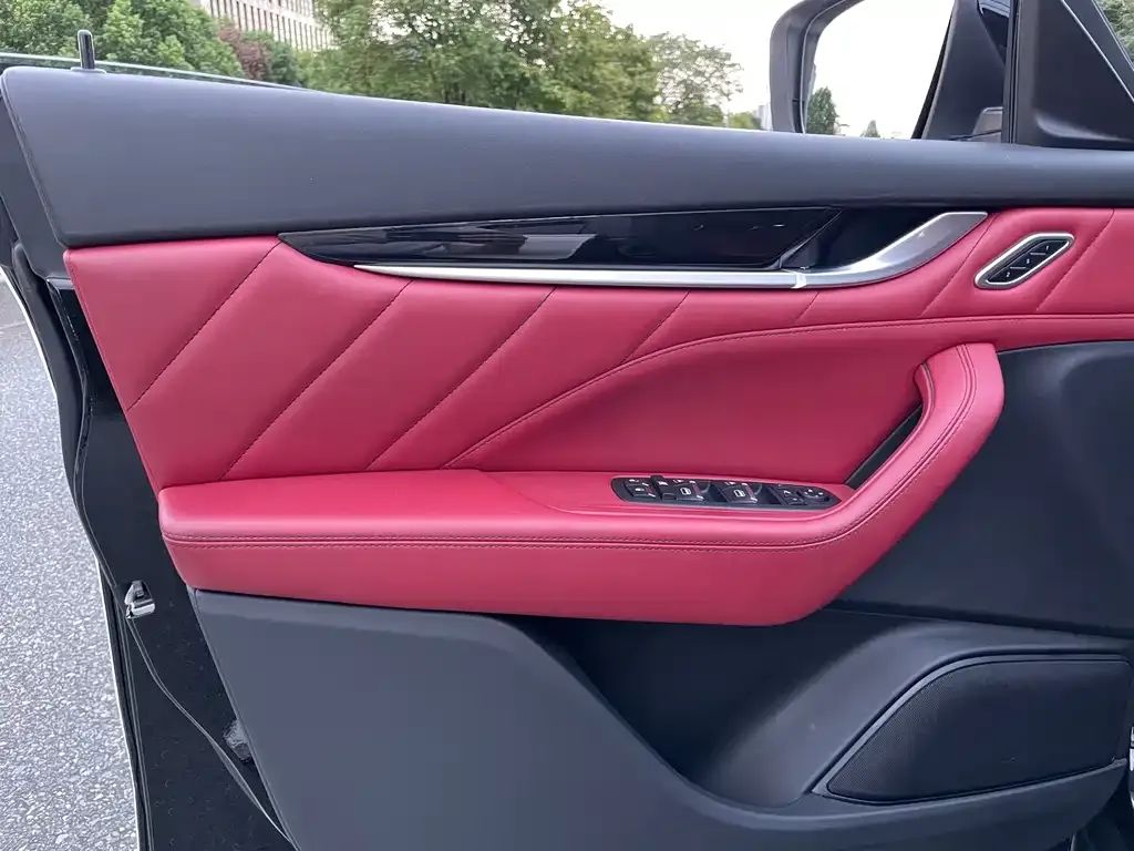 Maserati Levante 2021 из CN, фото 5