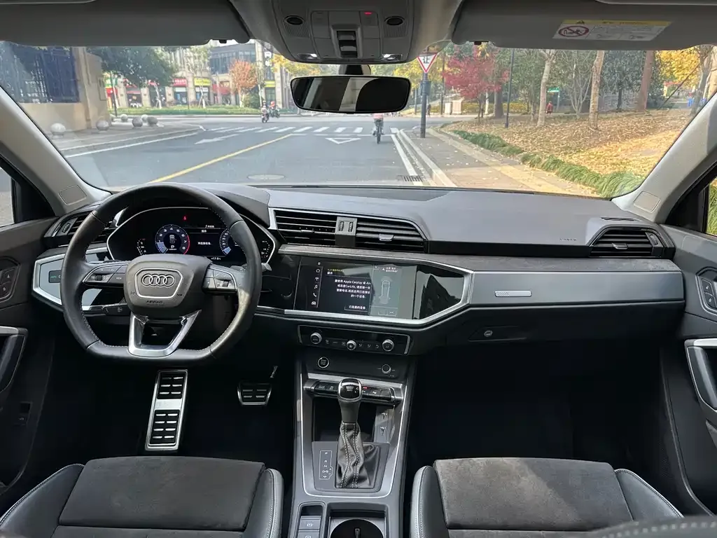 Audi Q3 2021 из CN, фото 8