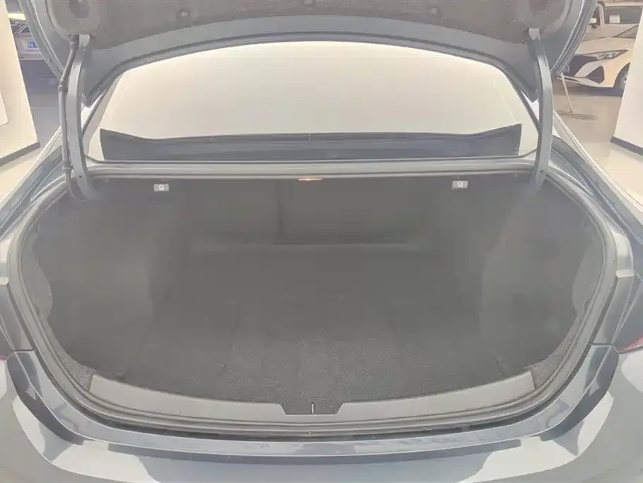 Chevrolet Malibu XL 2023 из CN, фото 4