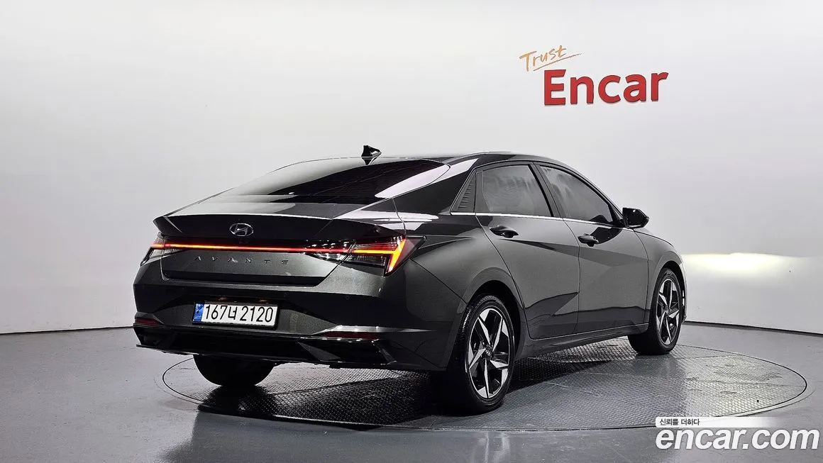 Hyundai AVANTE — фото 2