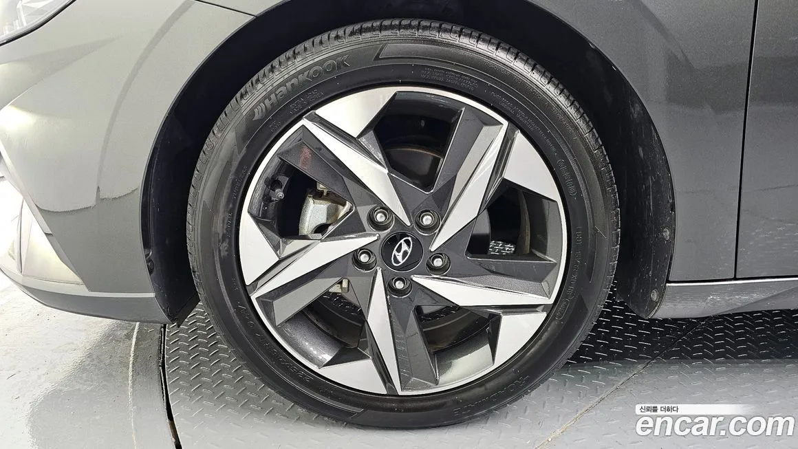 Hyundai AVANTE — фото 5