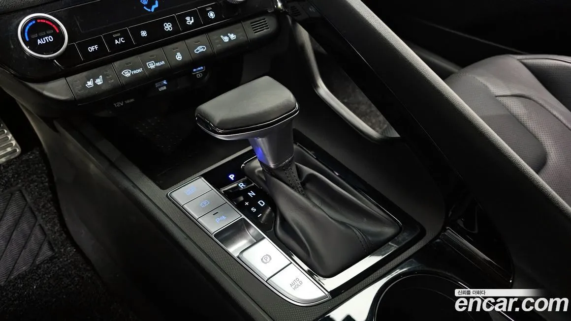 Hyundai AVANTE — фото 9