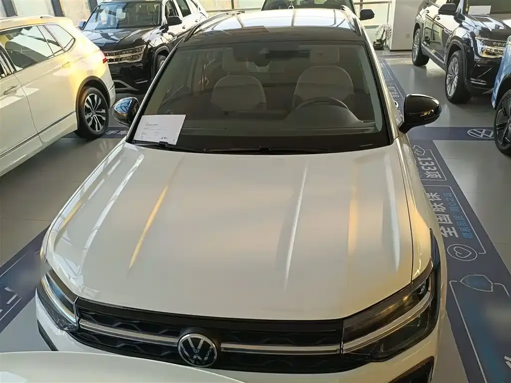 Volkswagen Tharu — фото 3