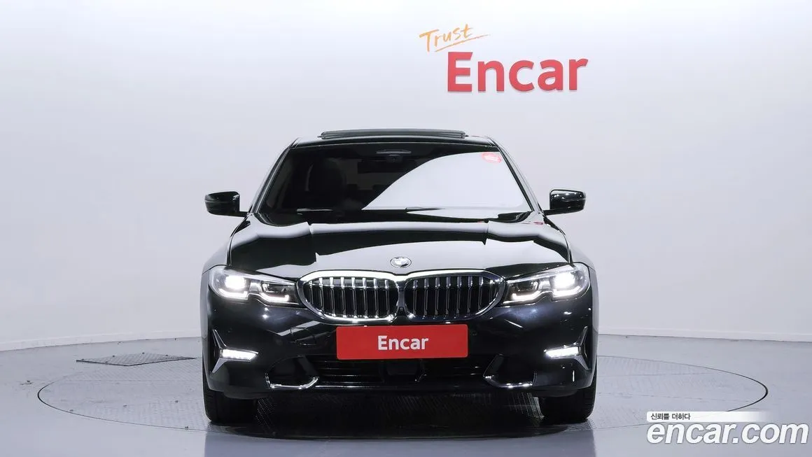 BMW 3-Series 2021 из KR, фото 3