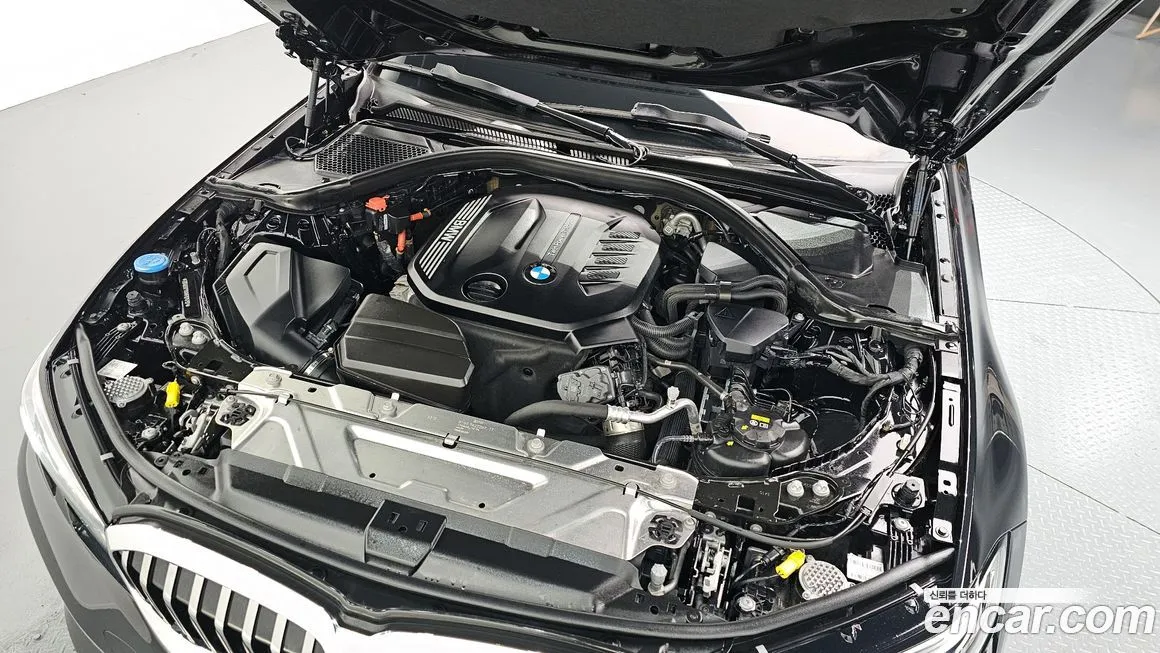 BMW 3-Series 2021 из KR, фото 6