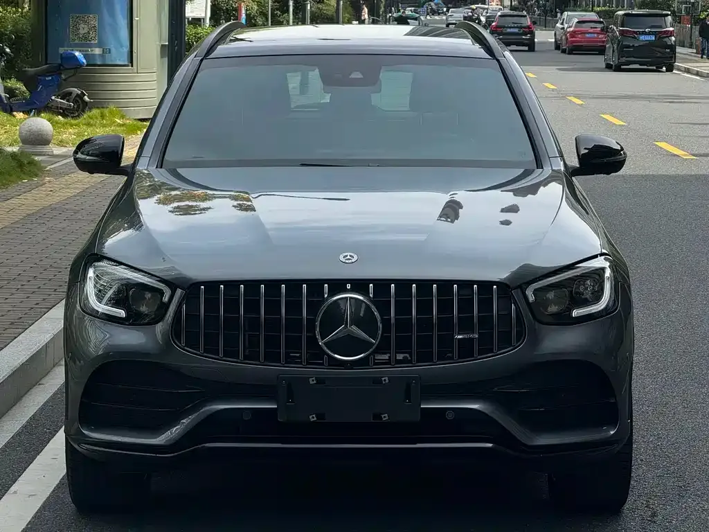 Mercedes-Benz GLC AMG — фото 2