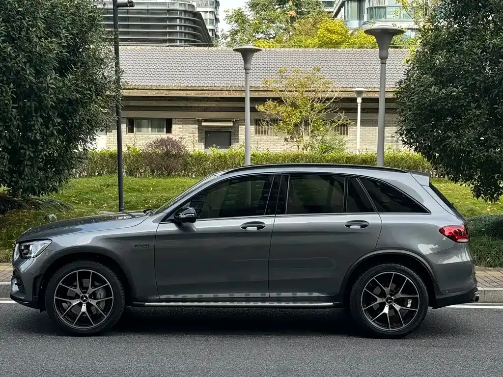 Mercedes-Benz GLC AMG — фото 3