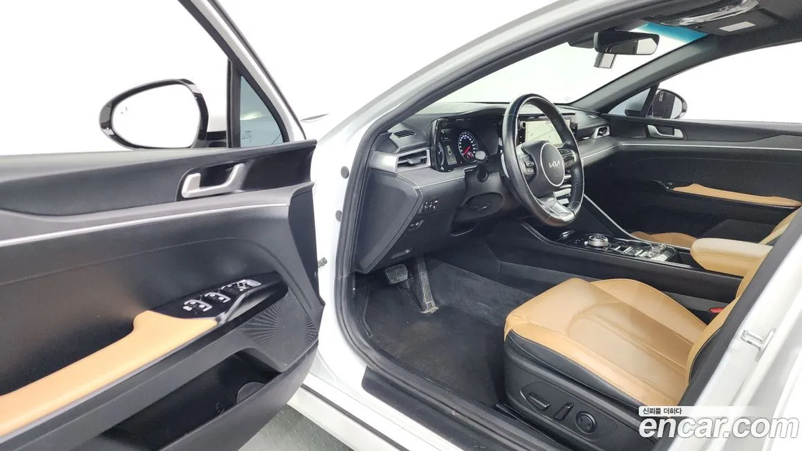 Kia K5 — фото 10