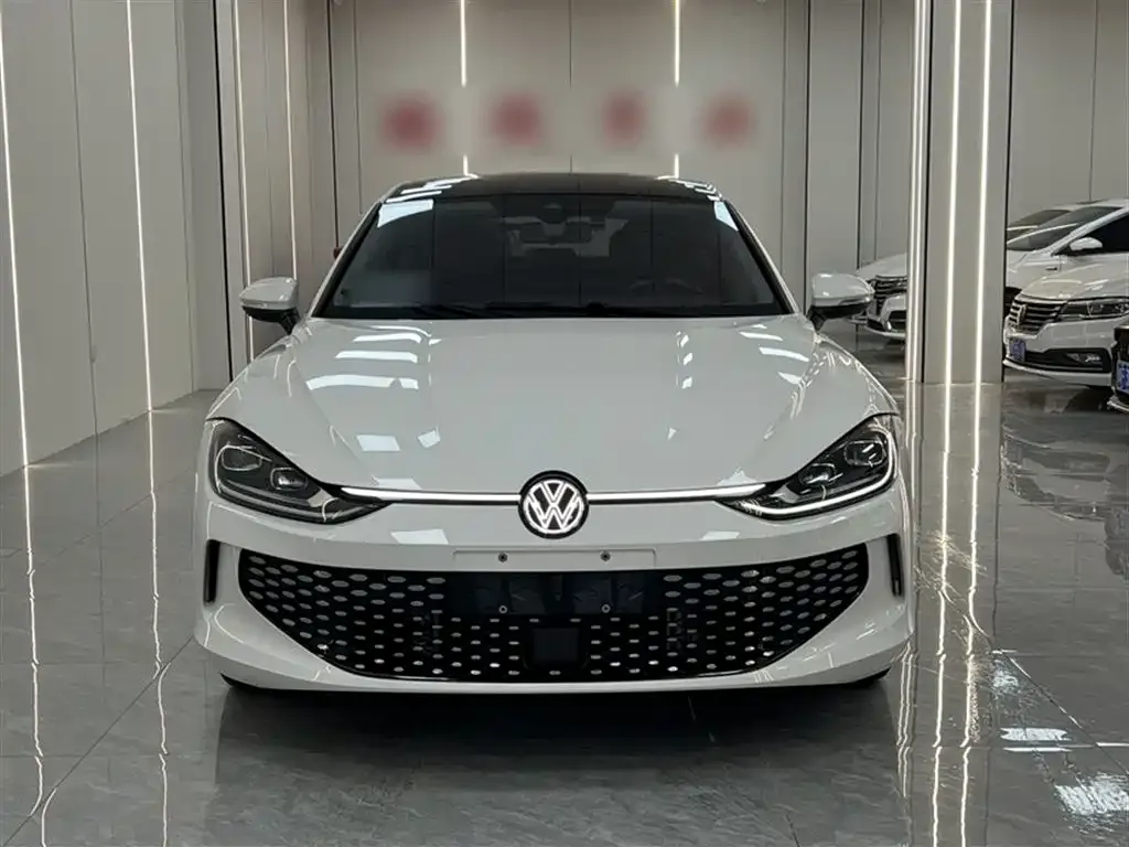 Volkswagen Lamando 2023 из CN, фото 8