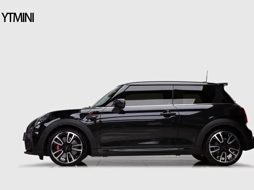 MINI JCW (John Cooper Works) 2022 из CN, фото 2