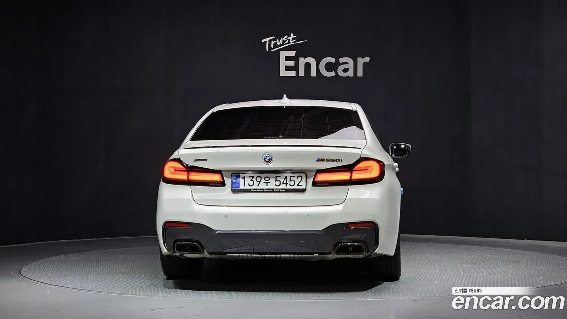 BMW 5-Series 2023 из KR, фото 4