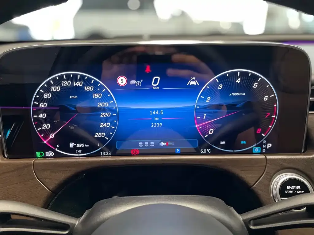 Mercedes-Benz E-Class 2024 из CN, фото 10