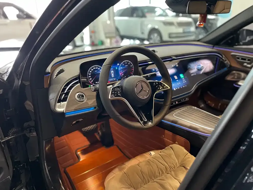 Mercedes-Benz E-Class 2024 из CN, фото 9