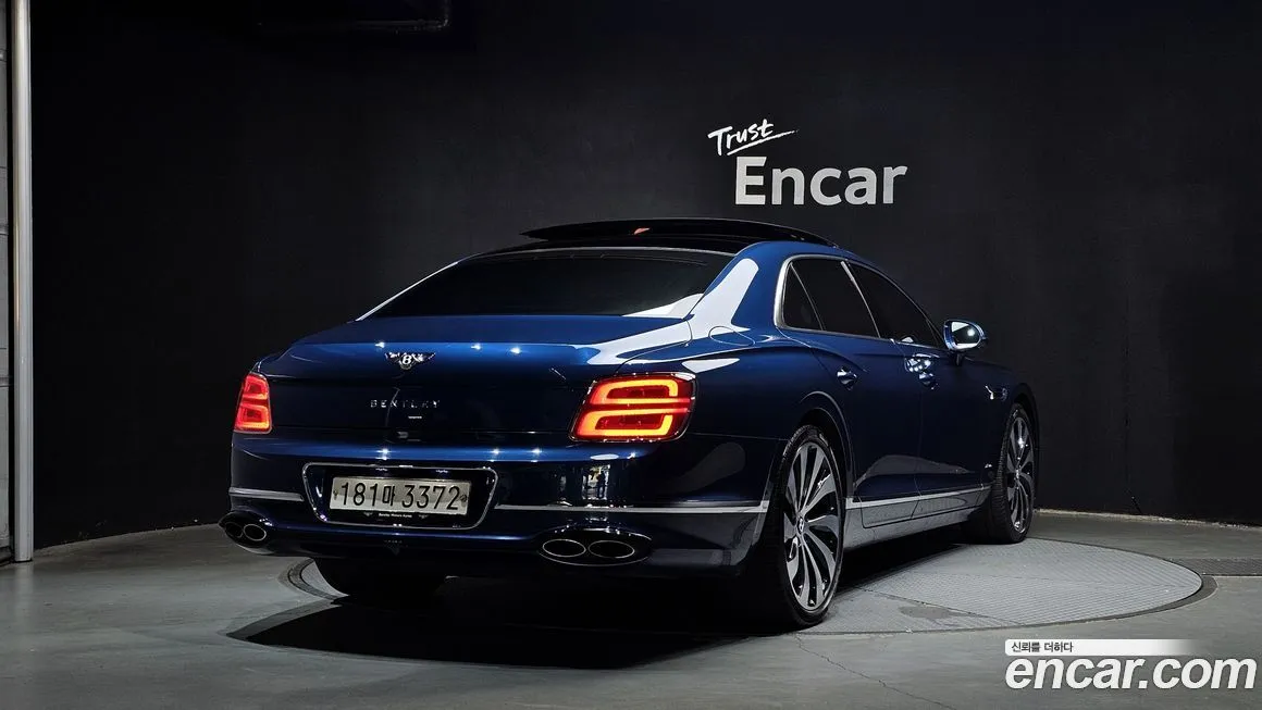 Bentley Flying Spur 2023 из KR, фото 2