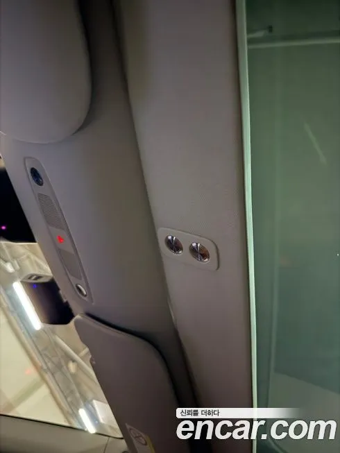Tesla Model Y 2023 из KR, фото 10