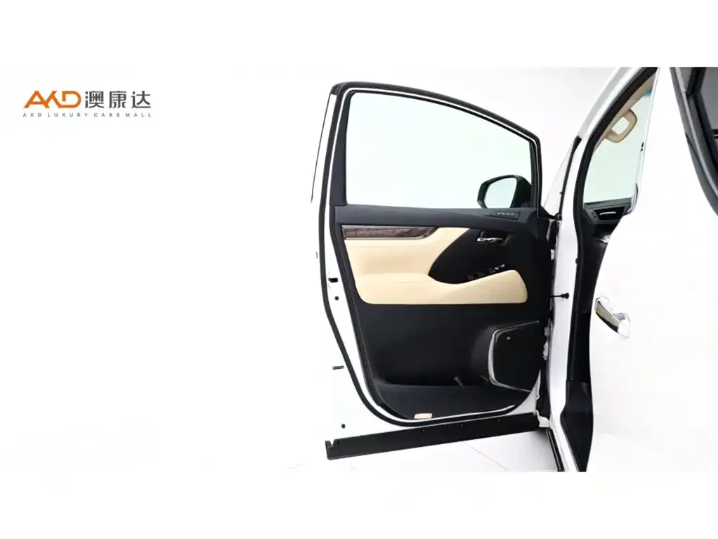Toyota Alphard 2022 из CN, фото 10