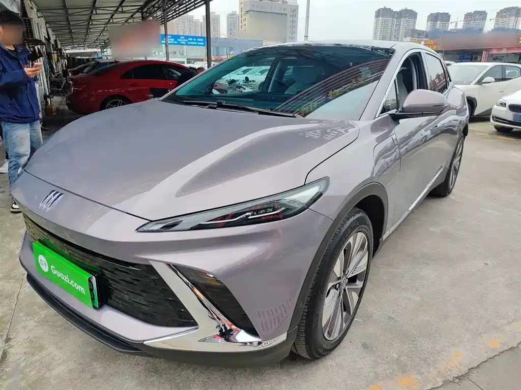 Buick E4