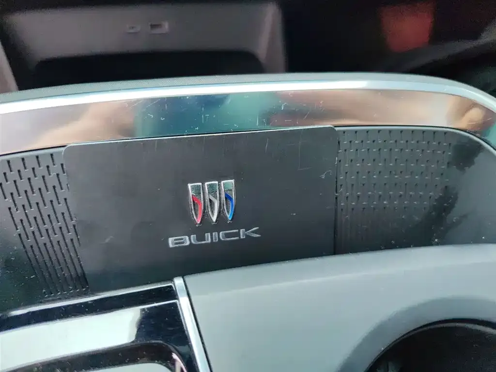 Buick E4 2024 из CN, фото 9