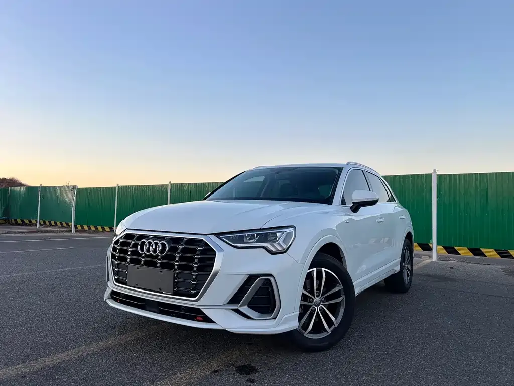 Audi Q3 2021 из CN, фото 1