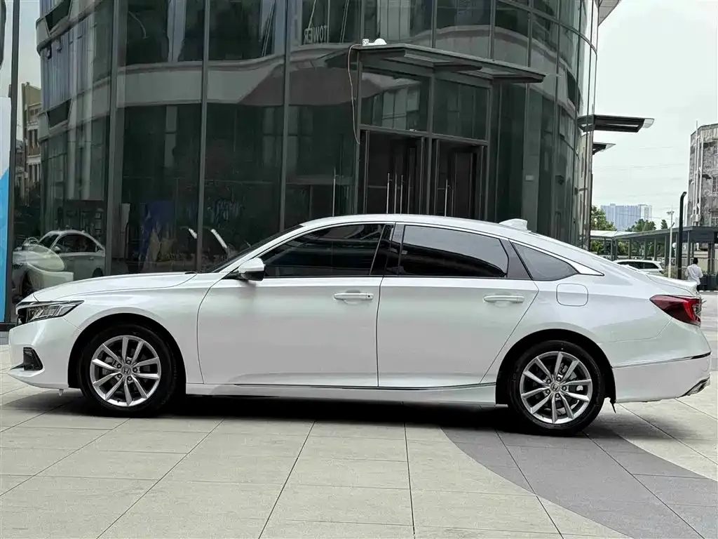 Honda Accord 2022 из CN, фото 8