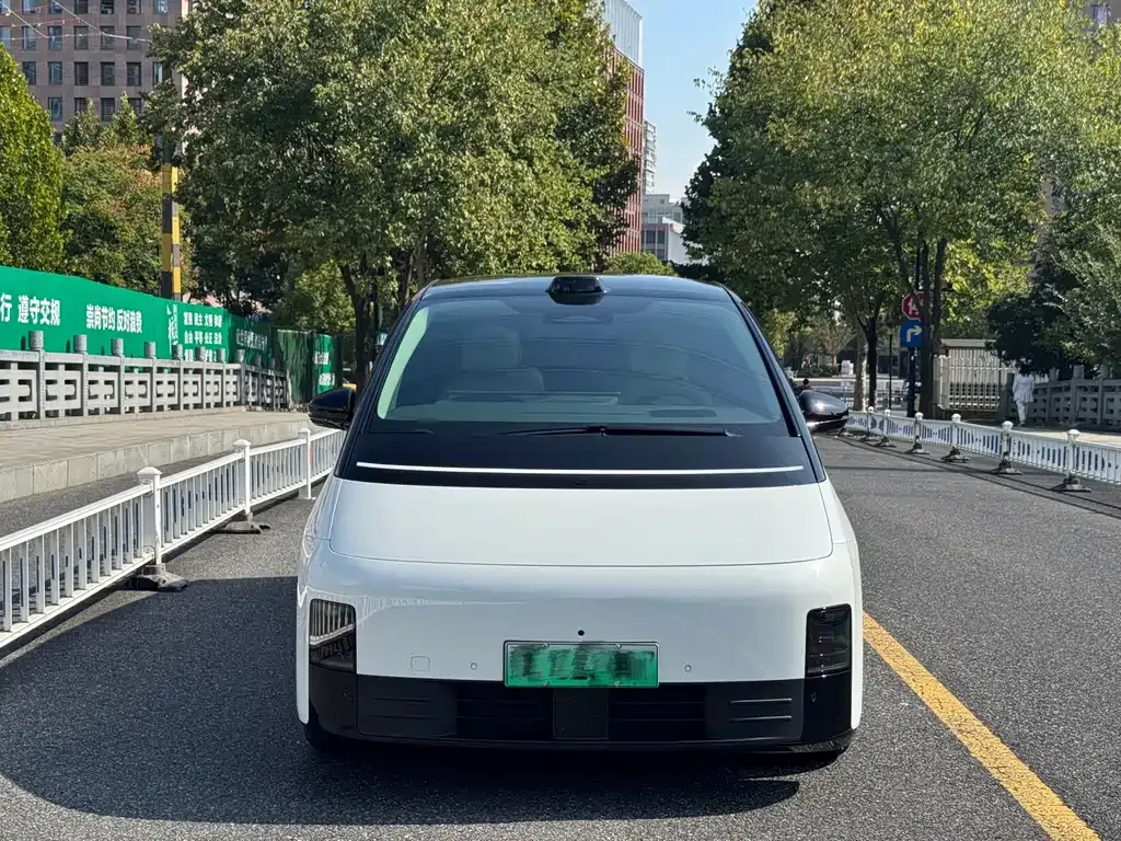 Li Auto MEGA 2025 из CN, фото 2