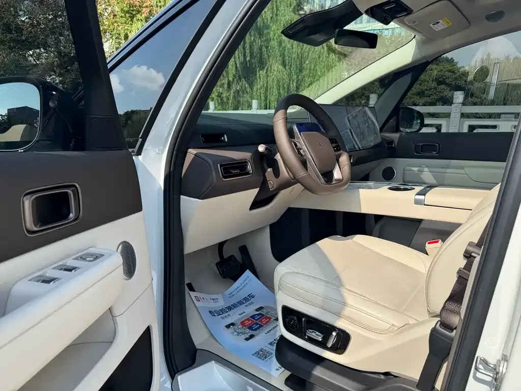Li Auto MEGA 2025 из CN, фото 5