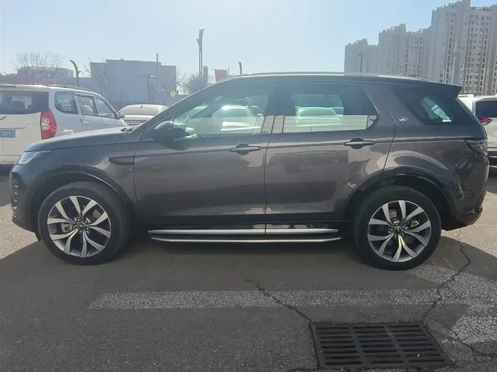 Land Rover Discovery Sport — фото 4