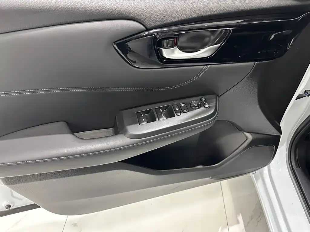 Honda Envix 2023 из CN, фото 4