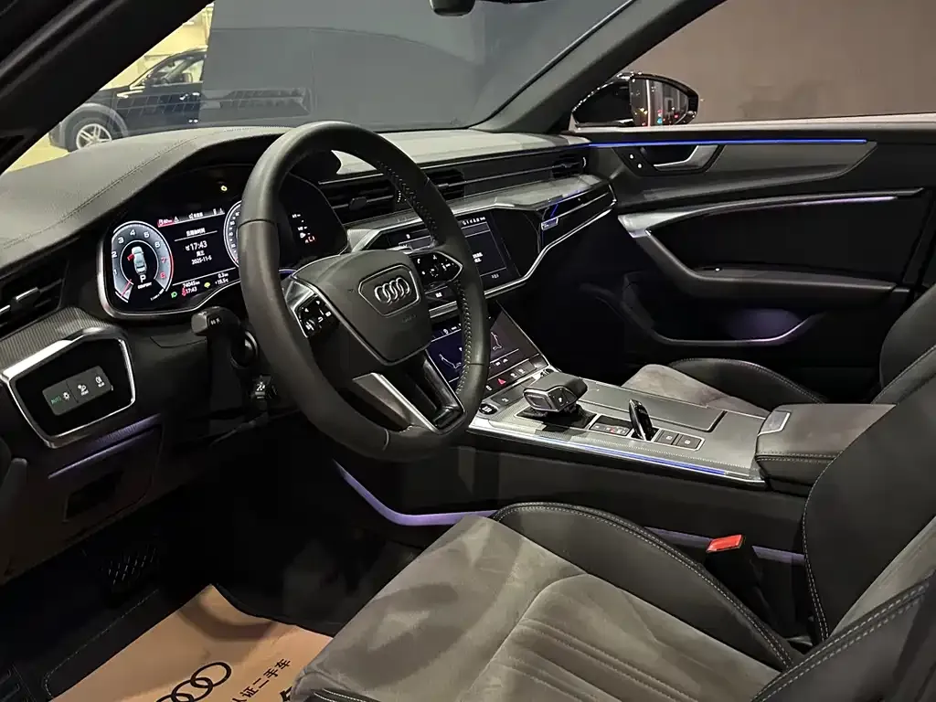 Audi A6L 2021 из CN, фото 9
