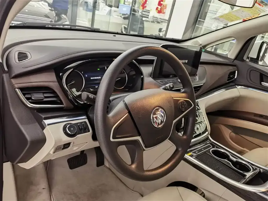 Buick GL8 2025 из CN, фото 9