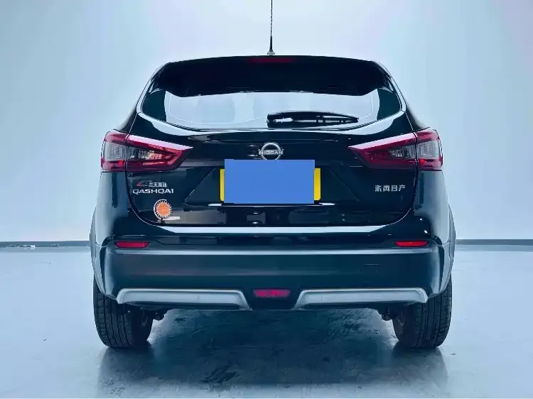 Nissan Qashqai — фото 4