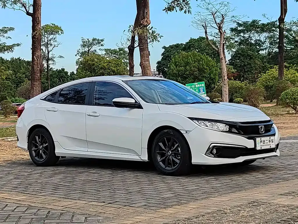 Honda Civic — фото 3