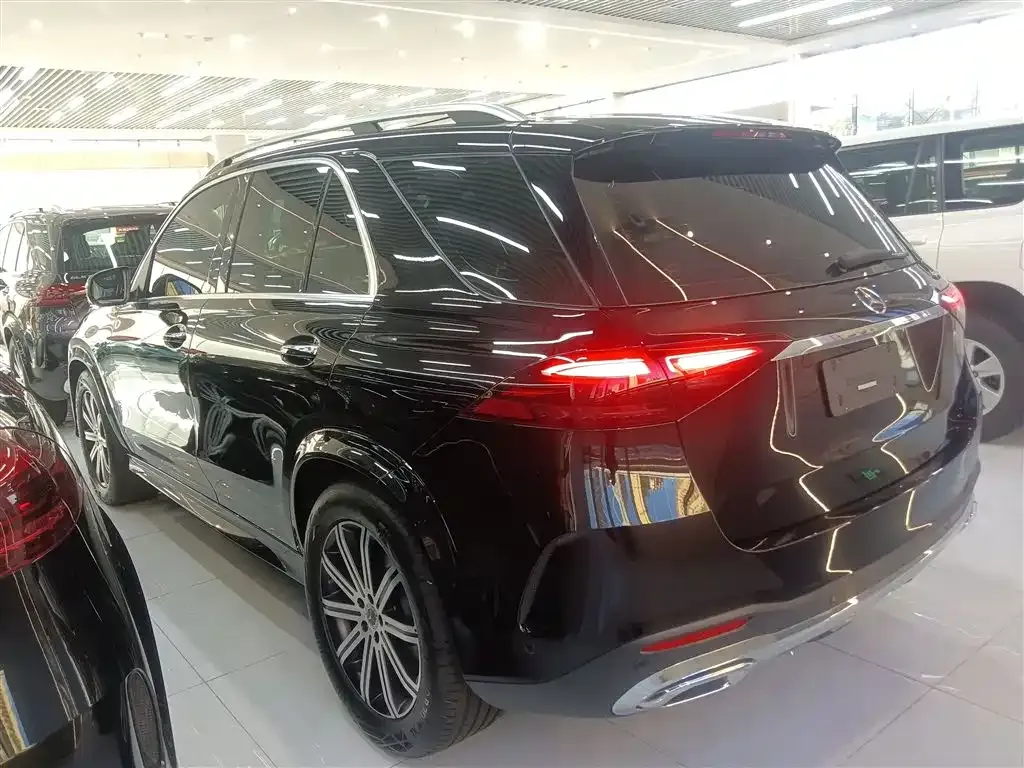 Mercedes-Benz GLE — фото 5
