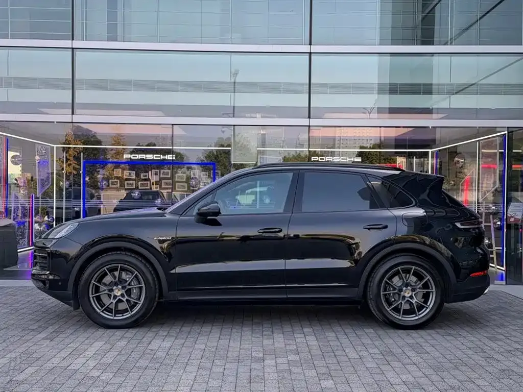 Porsche Cayenne Hybrid — фото 2