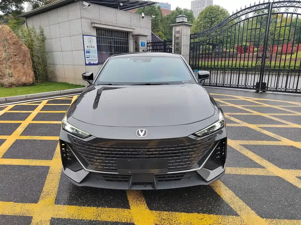 Changan UNI-V 2024 из CN, фото 2