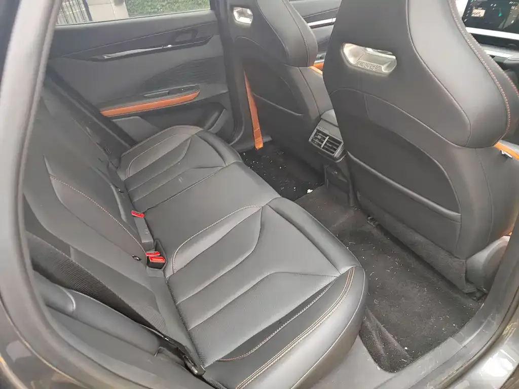 Changan UNI-V 2024 из CN, фото 5