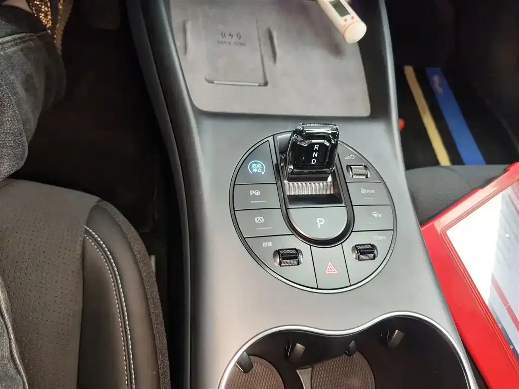 BYD Seal — фото 7