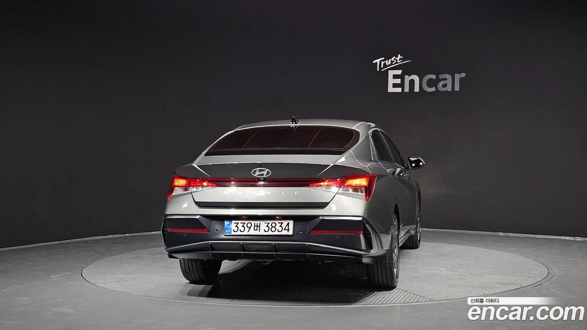 Hyundai AVANTE — фото 4