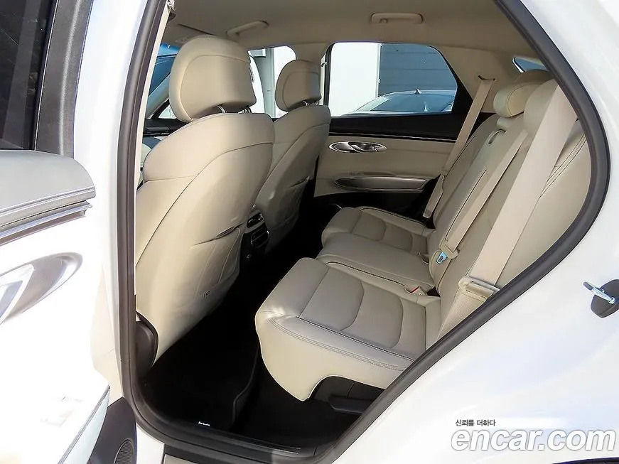 Genesis GV70 2023 из KR, фото 6