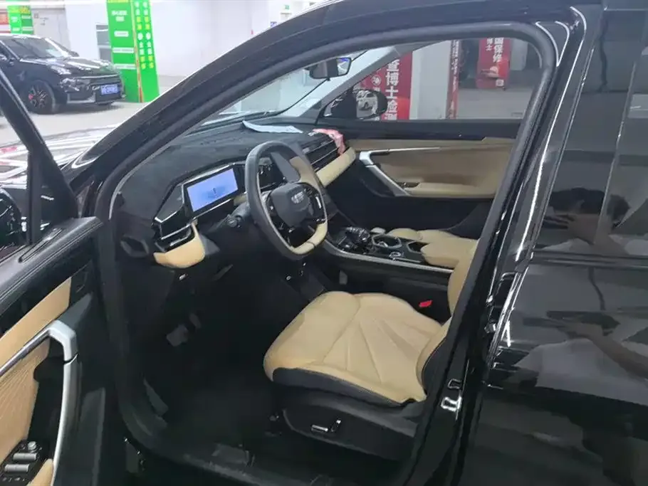 Geely Boyue L 2024 из CN, фото 9