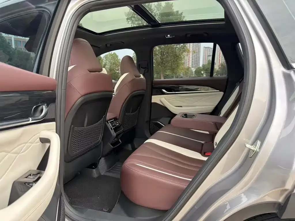 Geely Xingyue L 2023 из CN, фото 7