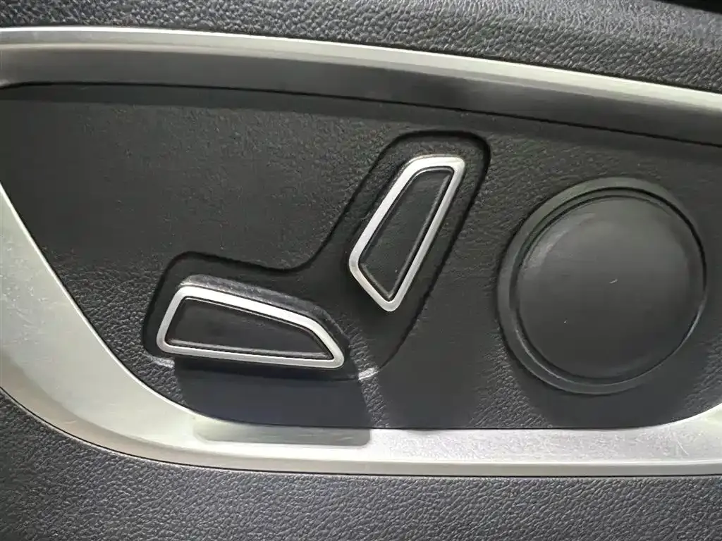 Changan CS75PLUS — фото 10