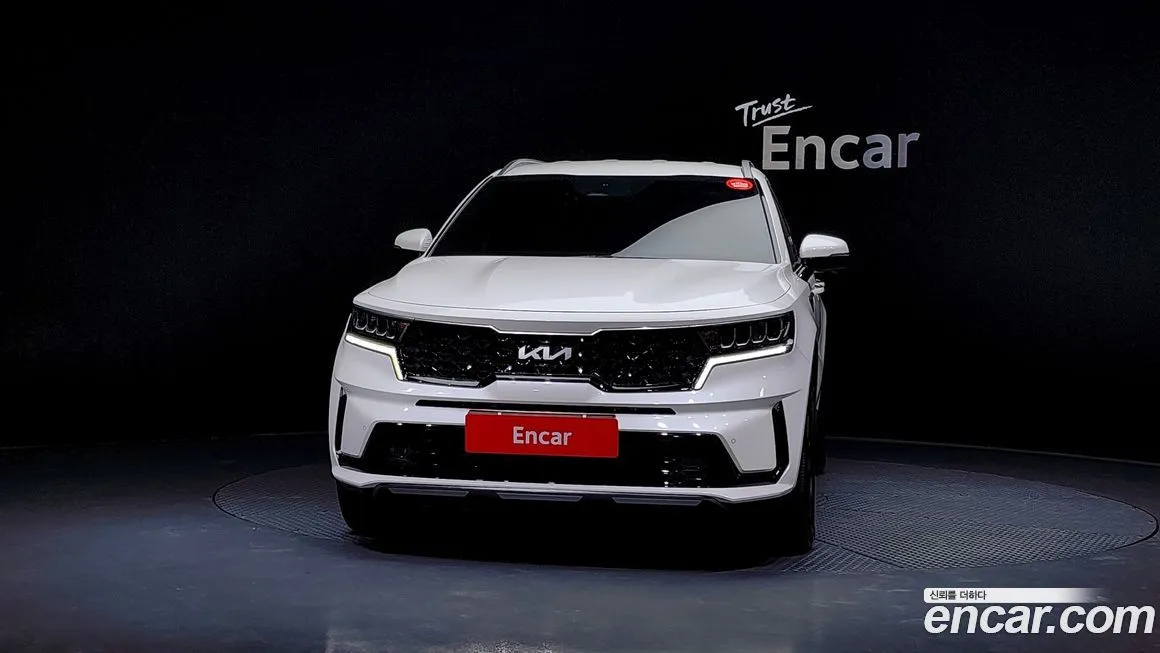 Kia Sorento — фото 3
