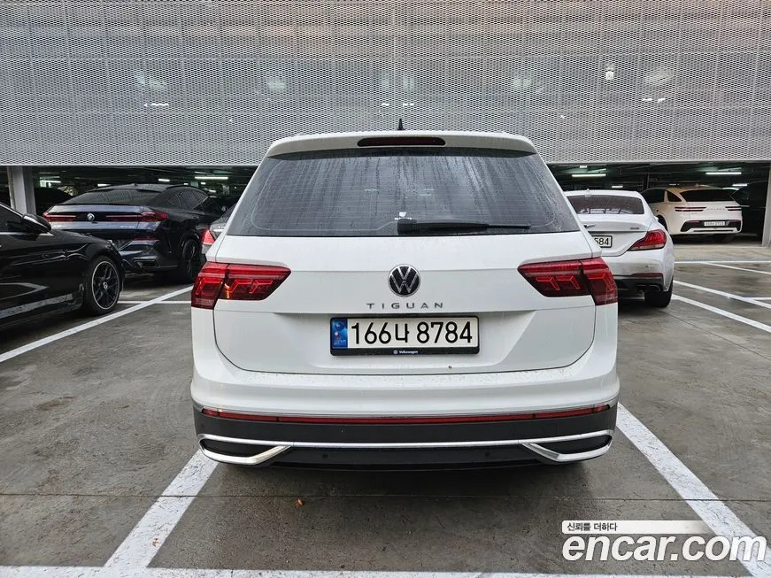 Volkswagen Tiguan — фото 2