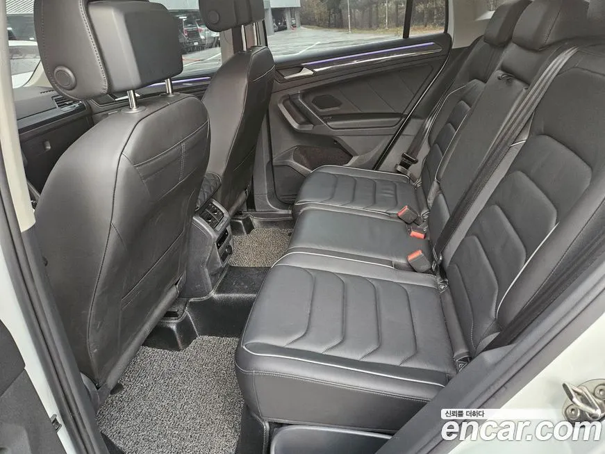Volkswagen Tiguan — фото 5